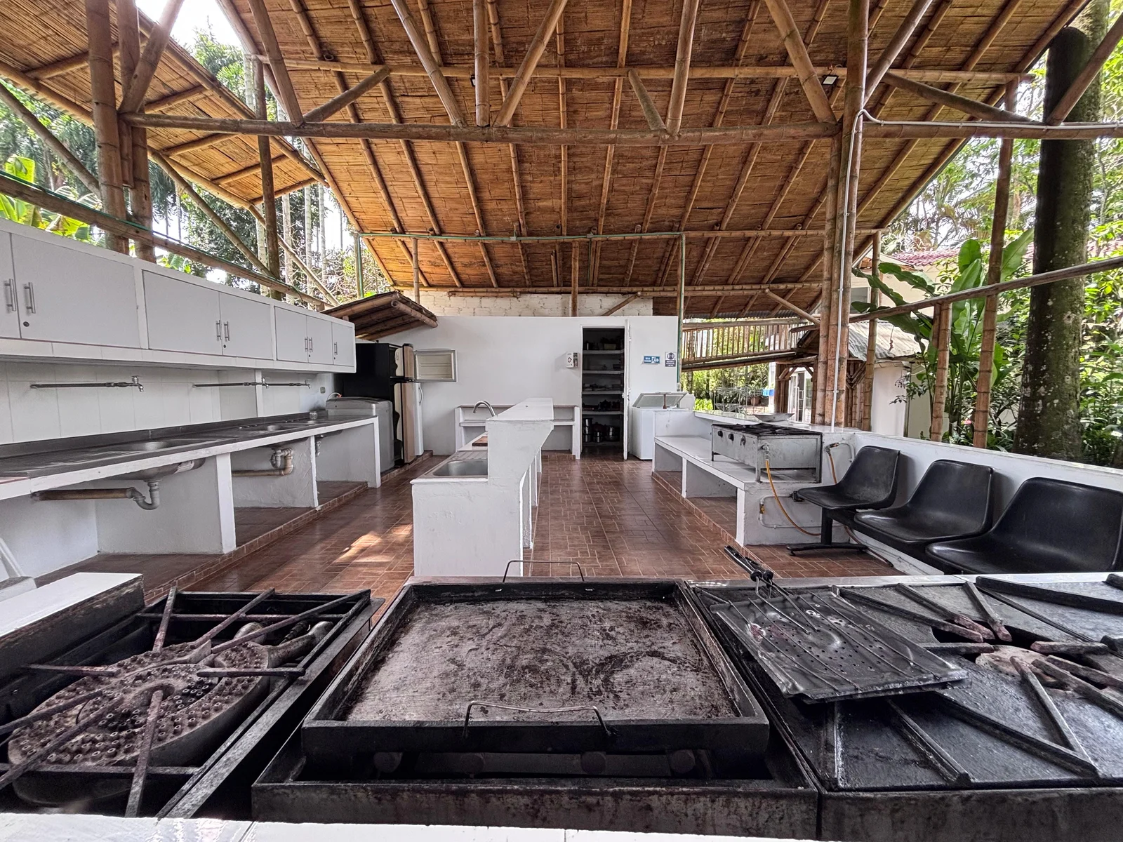 Fully equipped kitchen at El Refugio